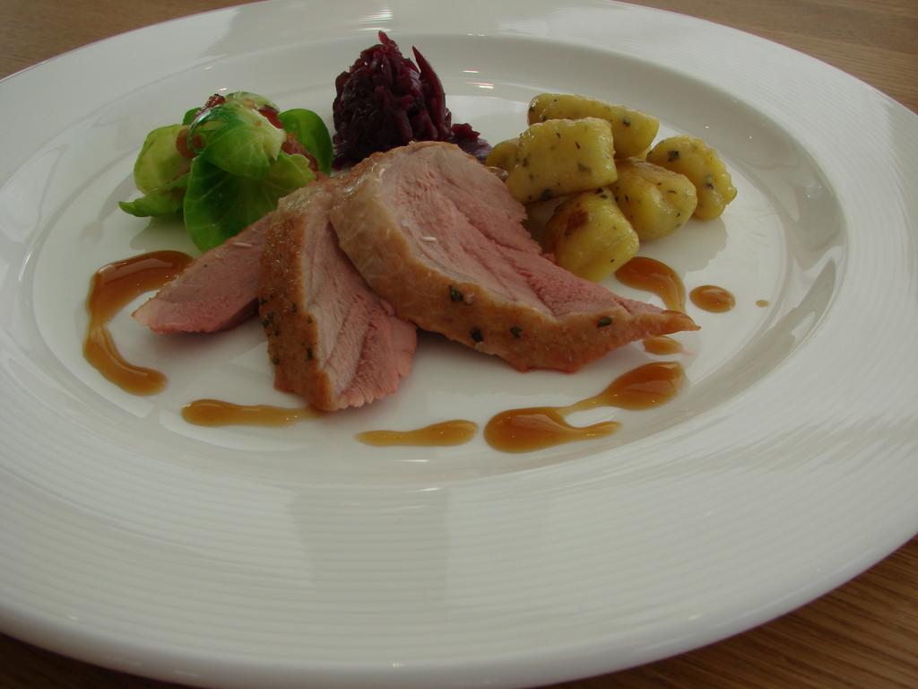Hotel Restaurant Flaschen Albinen ภายนอก รูปภาพ