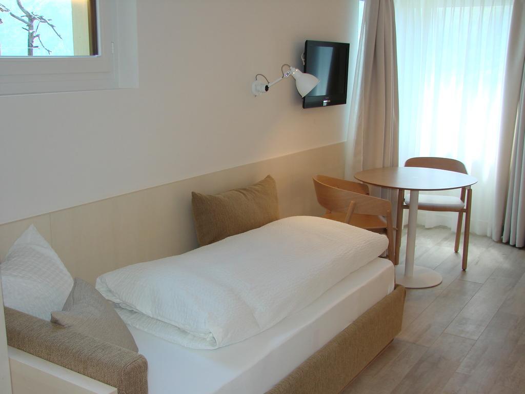 Hotel Restaurant Flaschen Albinen ภายนอก รูปภาพ