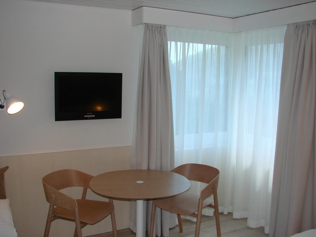 Hotel Restaurant Flaschen Albinen ภายนอก รูปภาพ